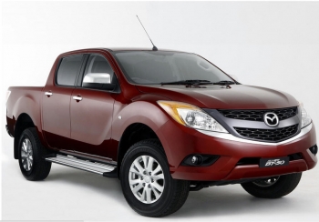 location voiture avec chauffeur ou sans chauffeur mazda bt 50